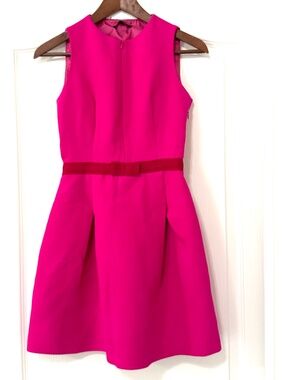 Tara Jarmon Fuchsia Pink 100% Wool Sleeveless Dress with Bow Belt Size 36 / US 2